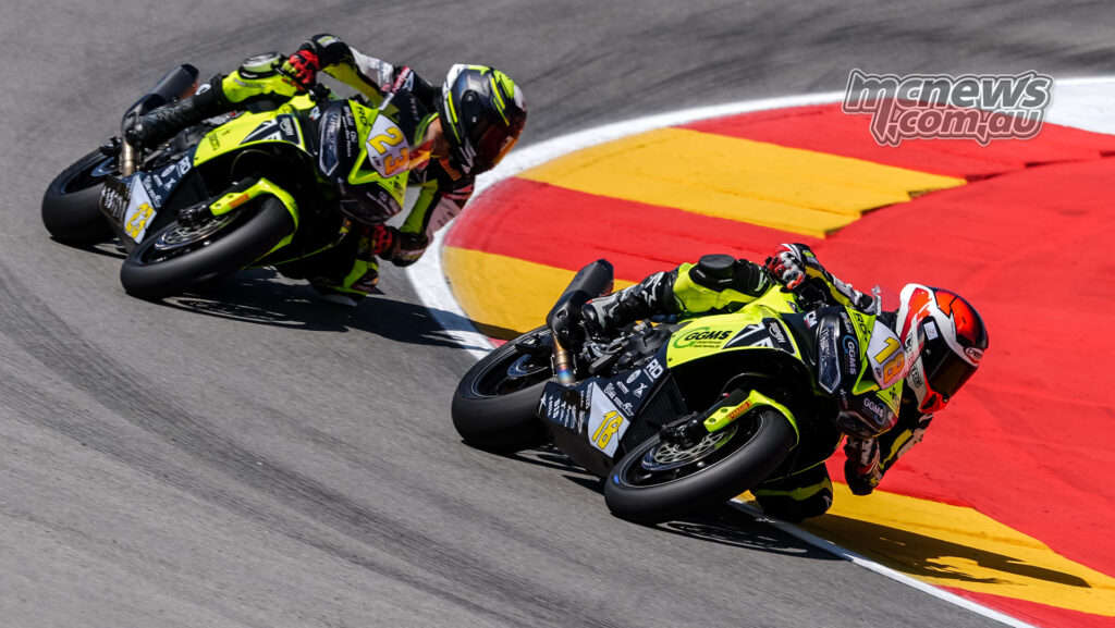 Bruno Ieraci and Eduardo Bartolini riding Triumph Daytona 660s in WorldSPB at Aragon.