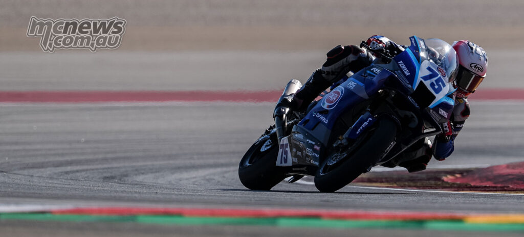 Albert Arenas riding the AS BLU CRU Yamaha YZF-R9 during WorldSSP Superpole at Aragon.