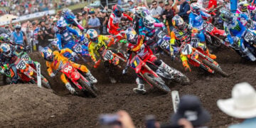 Jett Lawrence leads the 450MX field through the first turn at Thunder Valley.