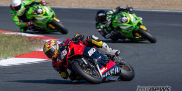 Olly Simpson leading Hayden Nelson and Tom Edwards in Race One.