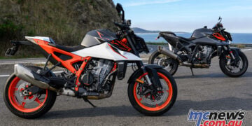 KTM 990 Duke v KTM 990 Duke R Review