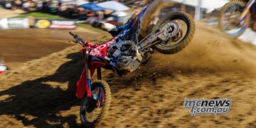 Herlings closes to 11 points as Farres takes MX2 lead at Foxhills