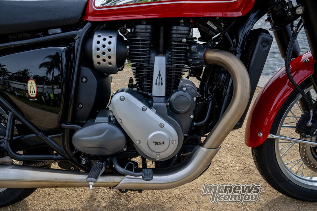 652 cc single-cylinder engine of the BSA Gold Star 650