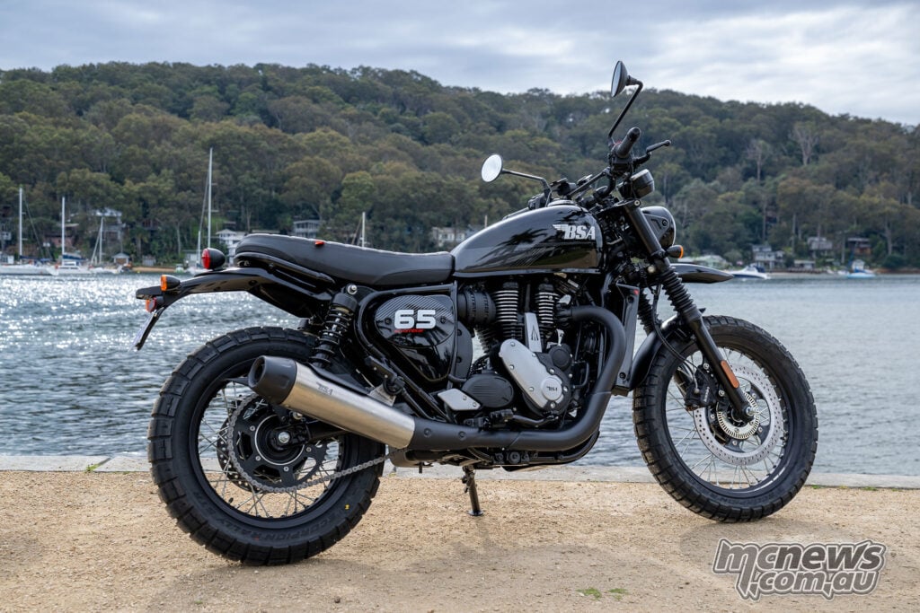 Raven Black BSA Scrambler 650