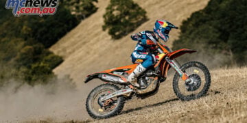 Garcia hits 50 as Verona and Holcombe seal world titles in Wales