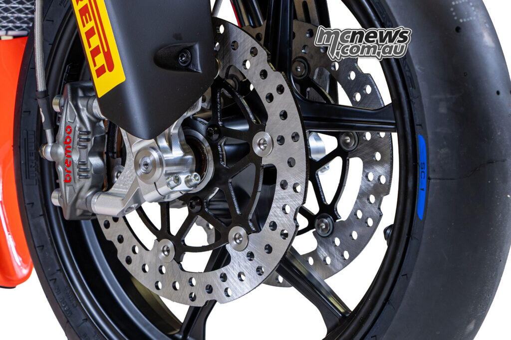 Close-up of the Ohvale GP-5 twin 240 mm front brake discs and Brembo GP4-Mini radial caliper.
