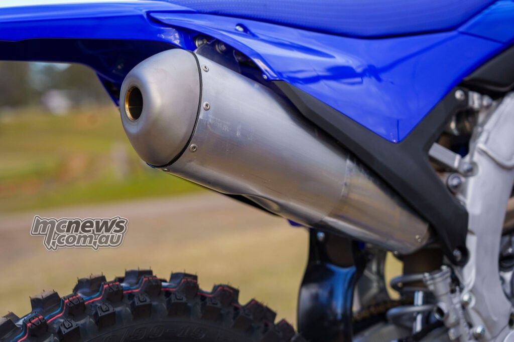 2027 Yamaha YZ250F exhaust silencer and rear bodywork