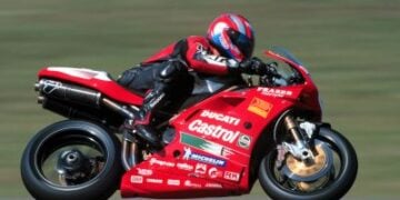 Flashback Friday | 1999 ARRC Finale – Floppy disks and the first days of MCNews
