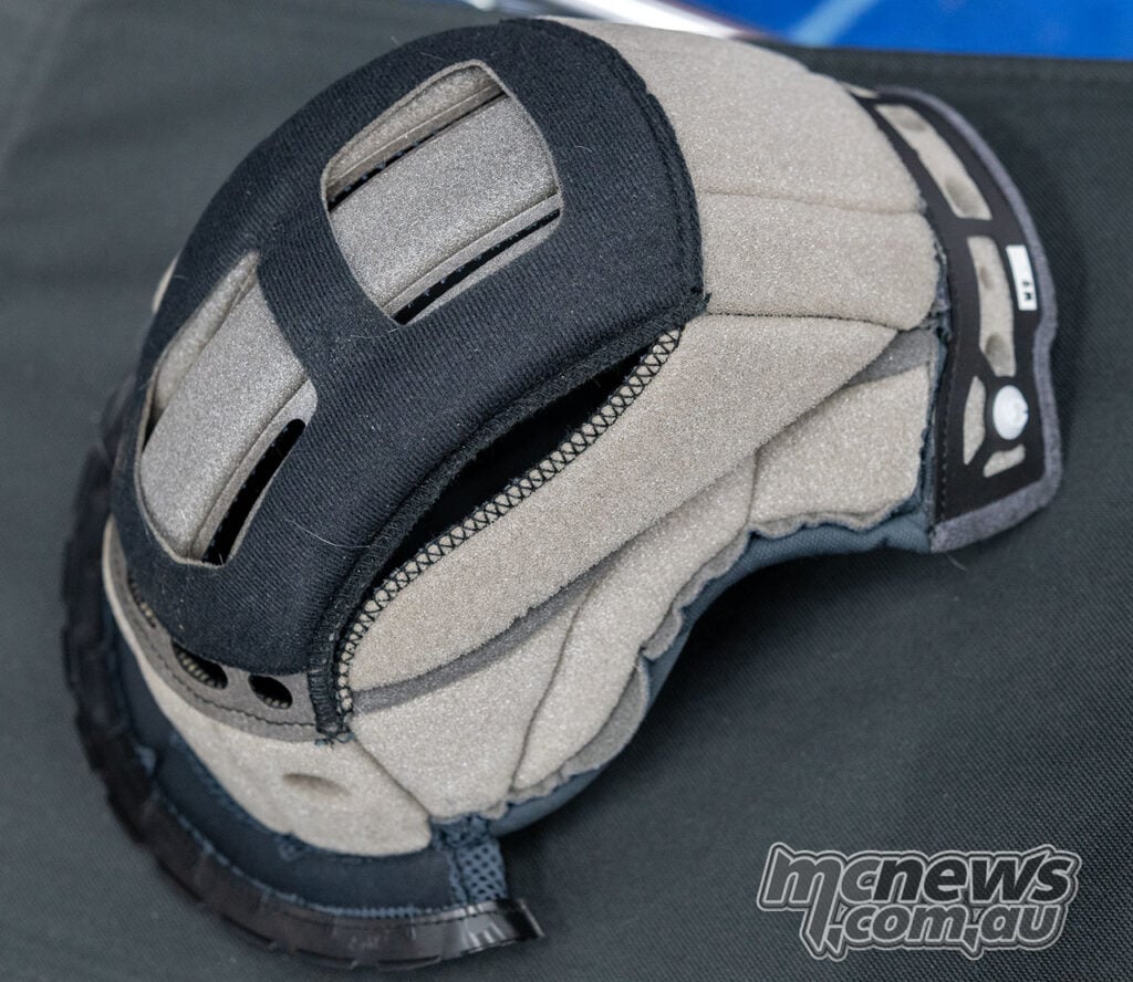 Standard medium Shoei GT-Air 3 centre liner before PFS customisation.