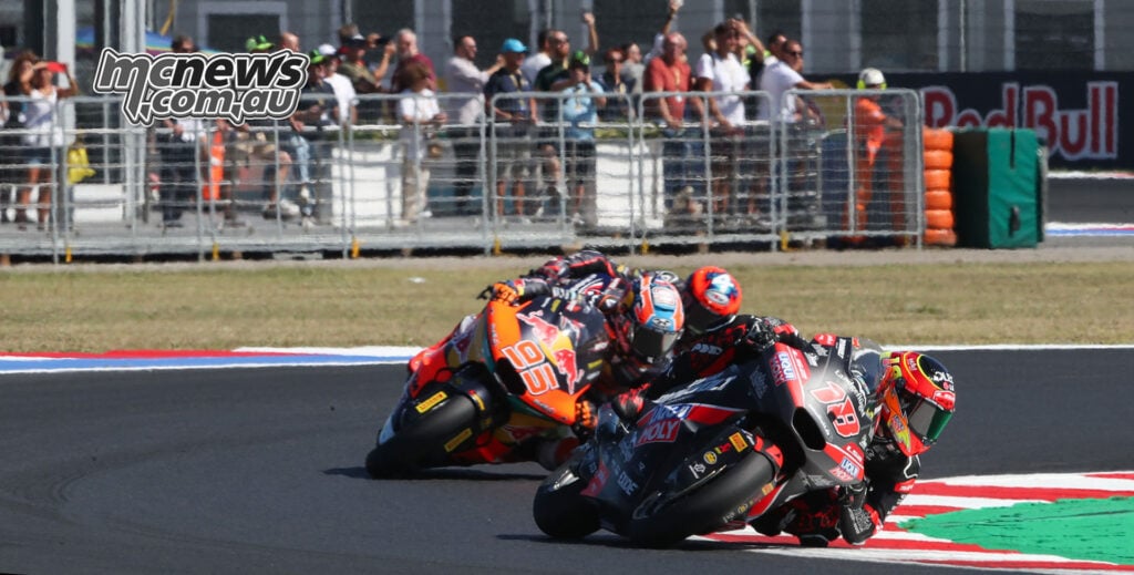 Manuel Gonzalez leads Collin Veijer through a corner during the Misano Moto2 race.