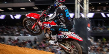Craig sweeps Townsville AUSX opener as Connolly takes SX2