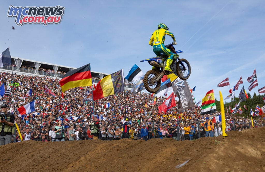 Jed Beaton racing to tenth place for Australia in the final moto at Ernée