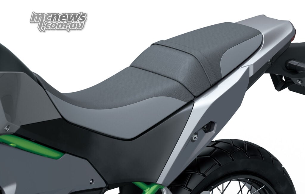 Stepped rider and passenger seats on the grey Kawasaki KLE650 SE.