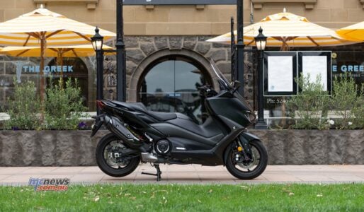 Yamaha TMax RbMotoLens