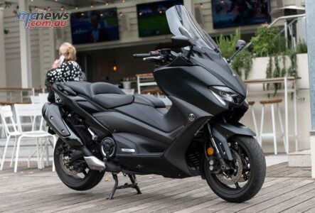 Yamaha TMax RbMotoLens