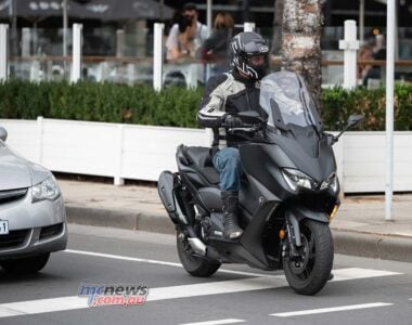 Yamaha TMax RbMotoLens