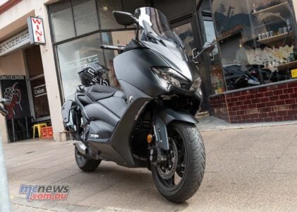 Yamaha TMax RbMotoLens