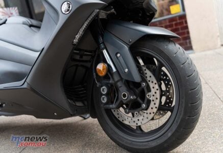 Yamaha TMax RbMotoLens