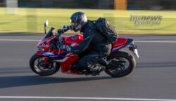 Late afternoon fanging around Albert Park lake wasn't such an awful way to end the day...
