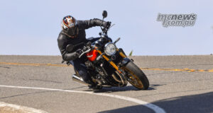2026 Kawasaki Z900RS SE ABS Review 2026 Kawasaki Z900RS SE ABS Review