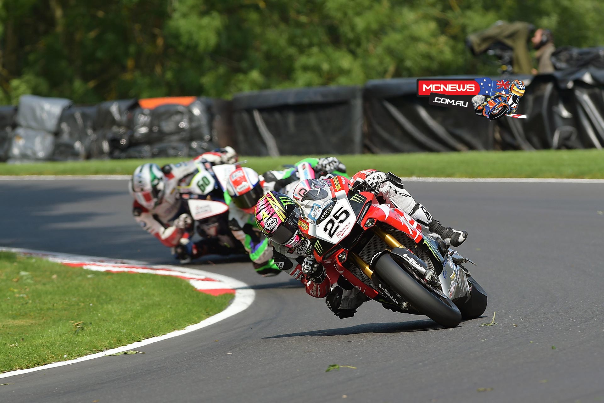 Bsb 2015 Cadwell Park Images Gallery A Mcnews